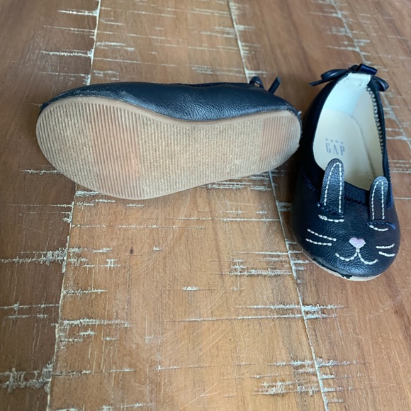 Gap toddler bunny ballet flats size 6 - Picture 3 of 5